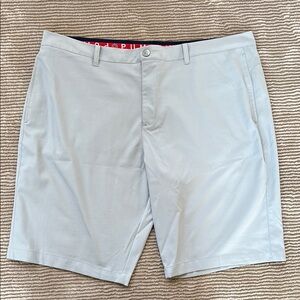 Men's Gray Shorts